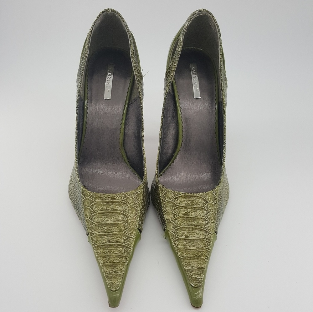 STUNNING Bright Green Heels! - Picture 2 of 8